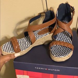 tommy hilfiger wedges